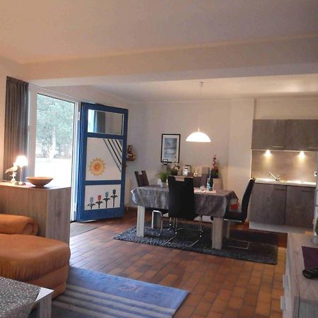Resi D04 Apartment Prerow Bagian luar foto